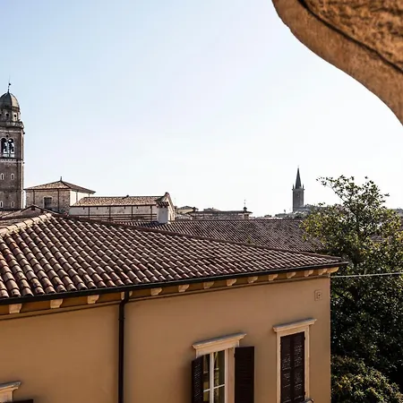 Apartment Santa Chiara *