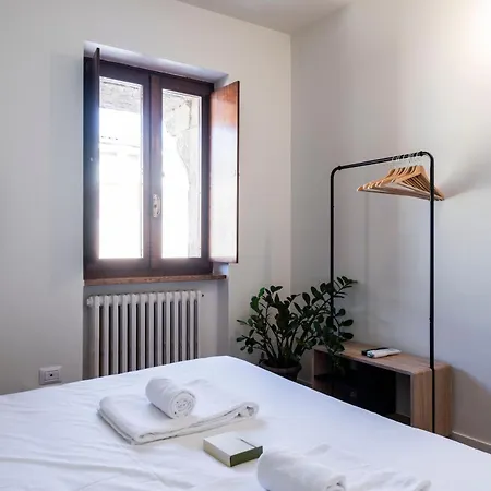 Apartment Santa Chiara By Reasy&busy Verona